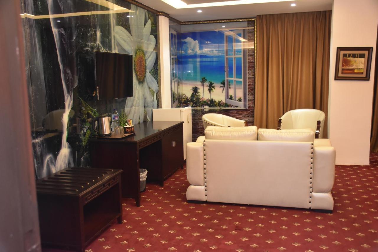 Madison Hotel Амман Экстерьер фото