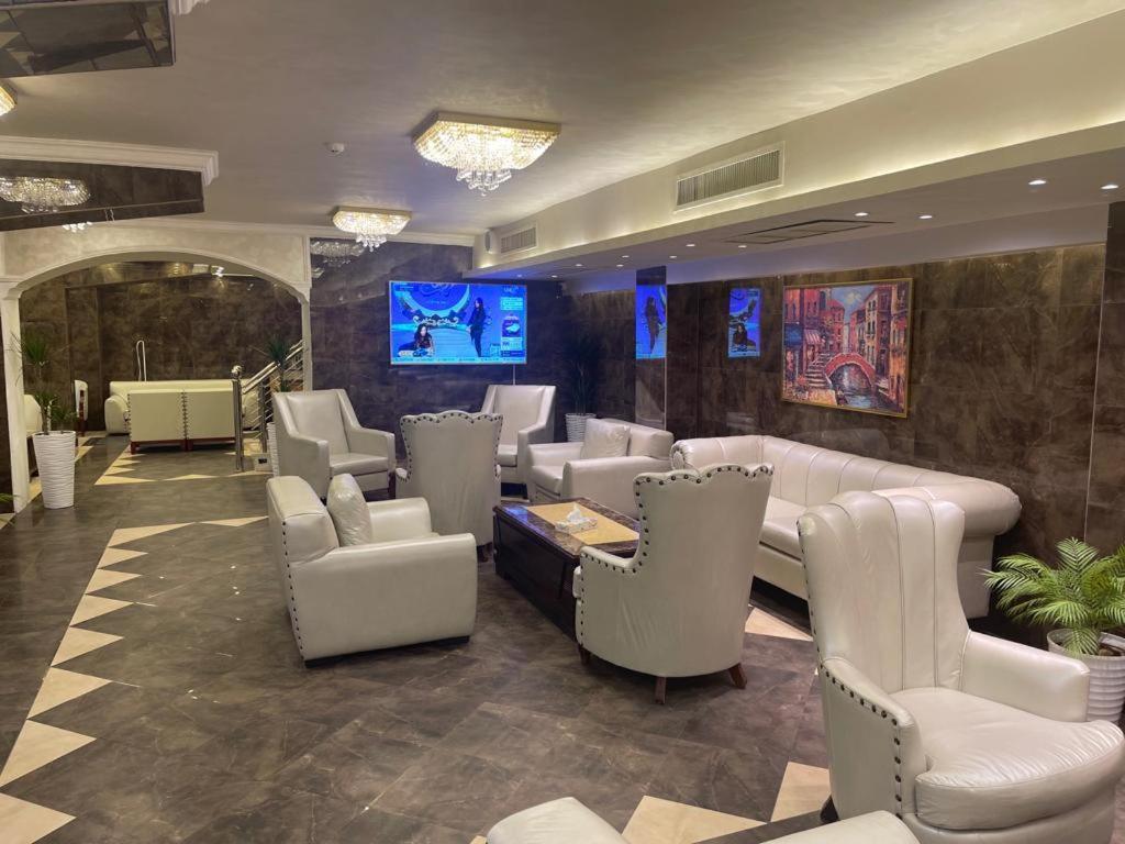 Madison Hotel Амман Экстерьер фото