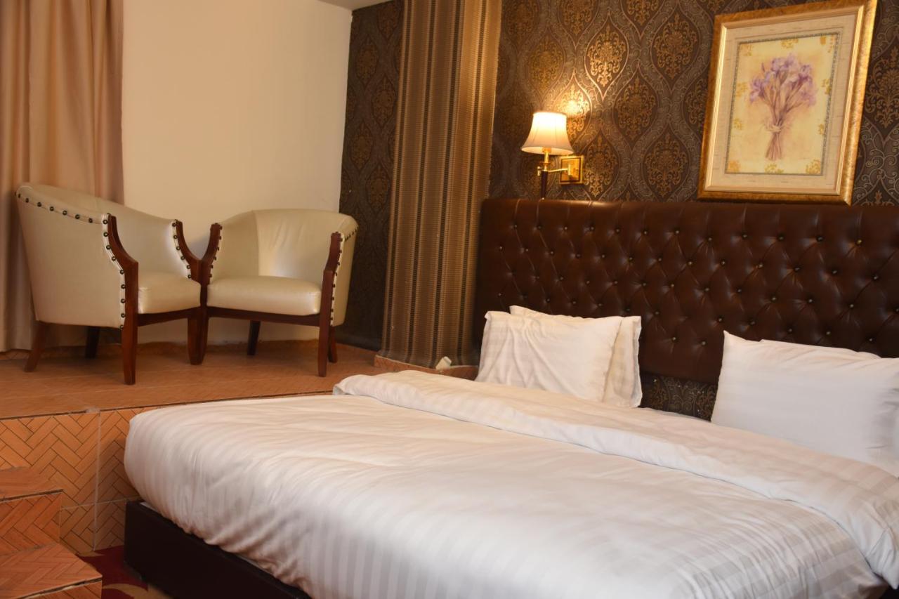 Madison Hotel Амман Экстерьер фото