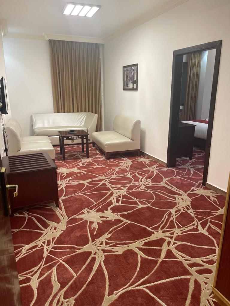 Madison Hotel Амман Экстерьер фото